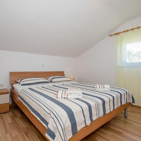 Apartments & Room Spanjol Palit ภายนอก รูปภาพ