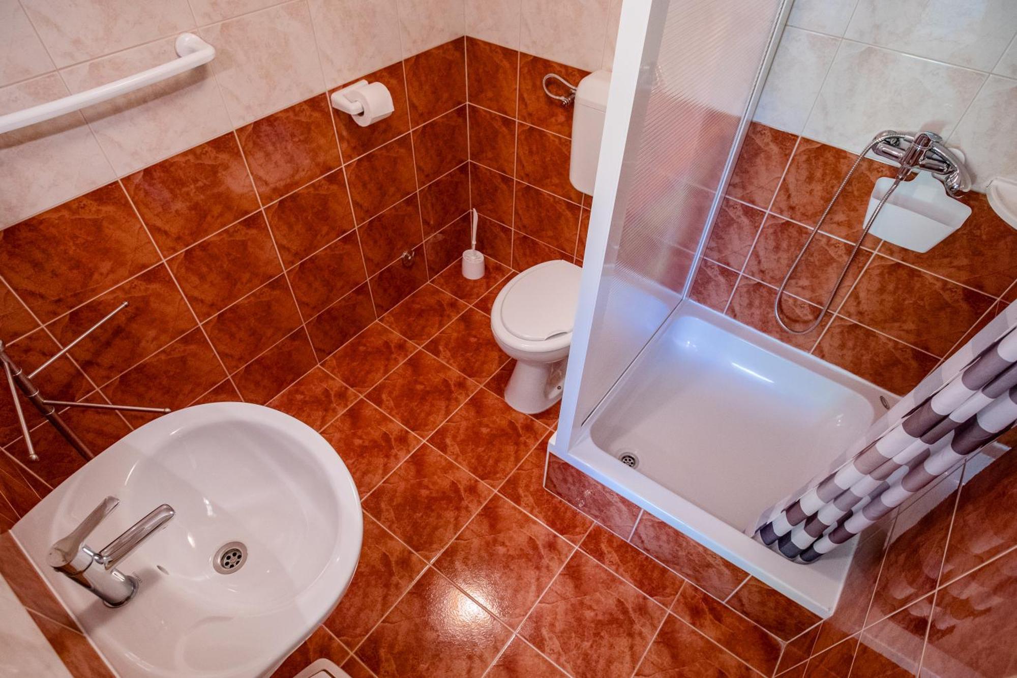 Apartments & Room Spanjol Palit ภายนอก รูปภาพ